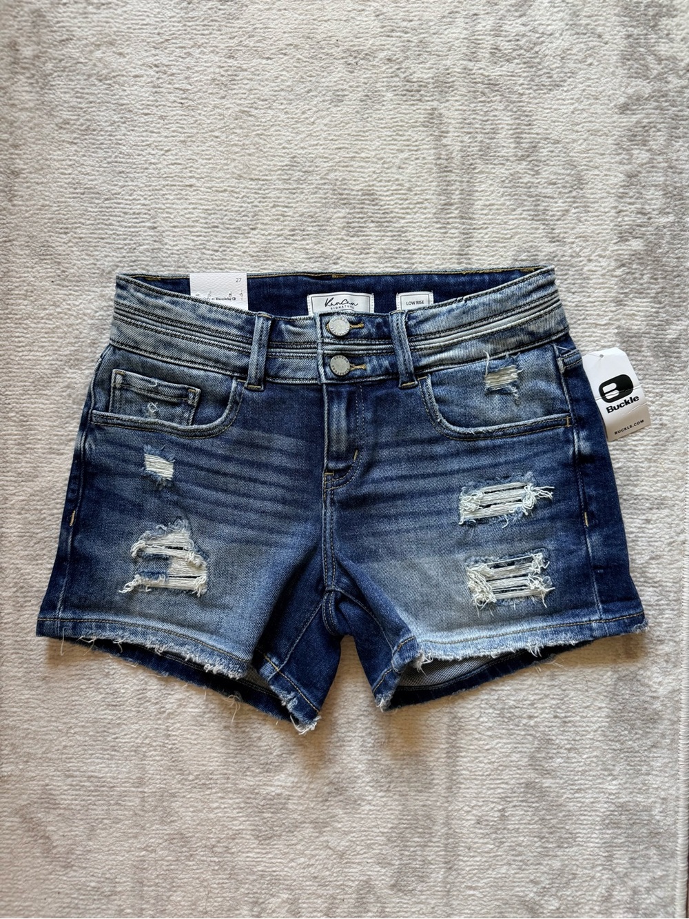 🆕 Distressed Low Rise Stretch Short - Picture 8 of 14